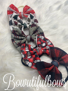 Mystery christmas bow