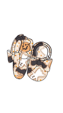 Load image into Gallery viewer, halloween cookie pumpkins leather moccs
